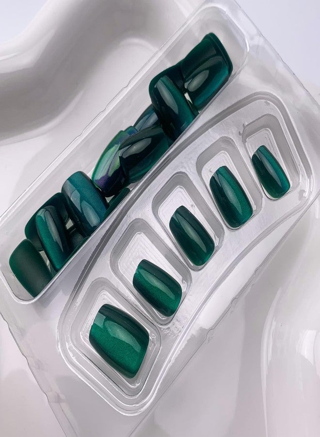 TOGZOM Dark Green Press on Nails Short Square Fake Nails Cat Eye Acrylic Nails Ombre Artificial Glue on Nail Glossy False Nails Xmas Stick on Nail for Women Manicure 30Pcs - Image 5